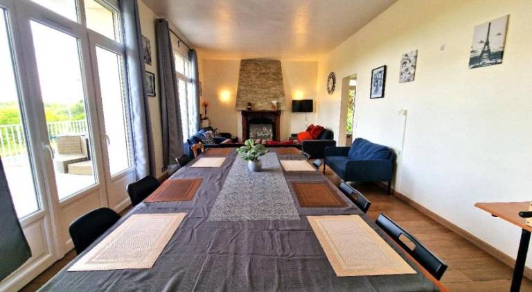 Appart 10personnes Terrasse vue Loire, Parkings Voitures Velos, 10min Centre Blois, 40min Zoo Beauval — photo 2