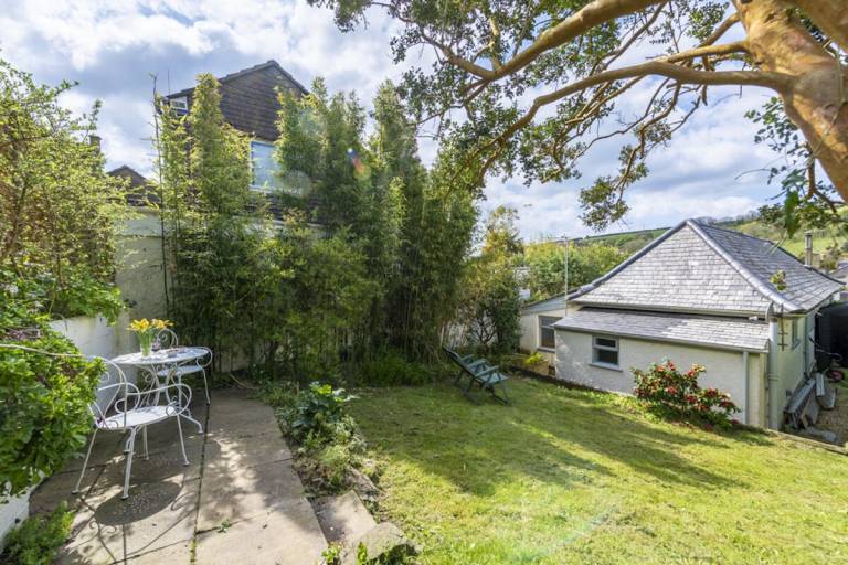 Cottage  Mousehole