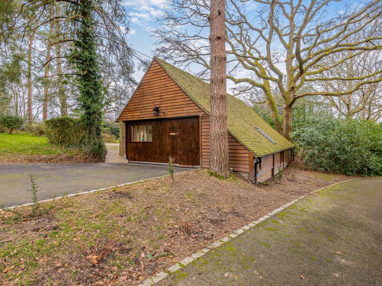 Apartment East Grinstead