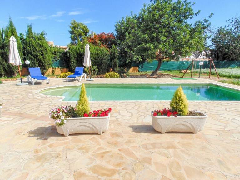 House Cala Llenya