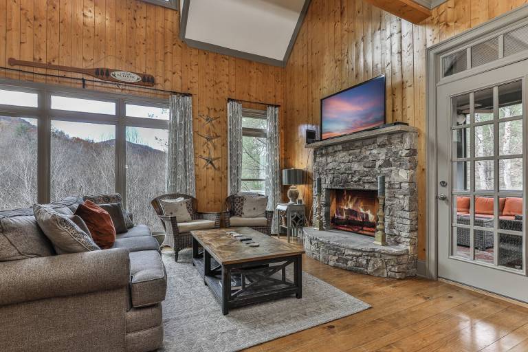 Cabin Big Canoe
