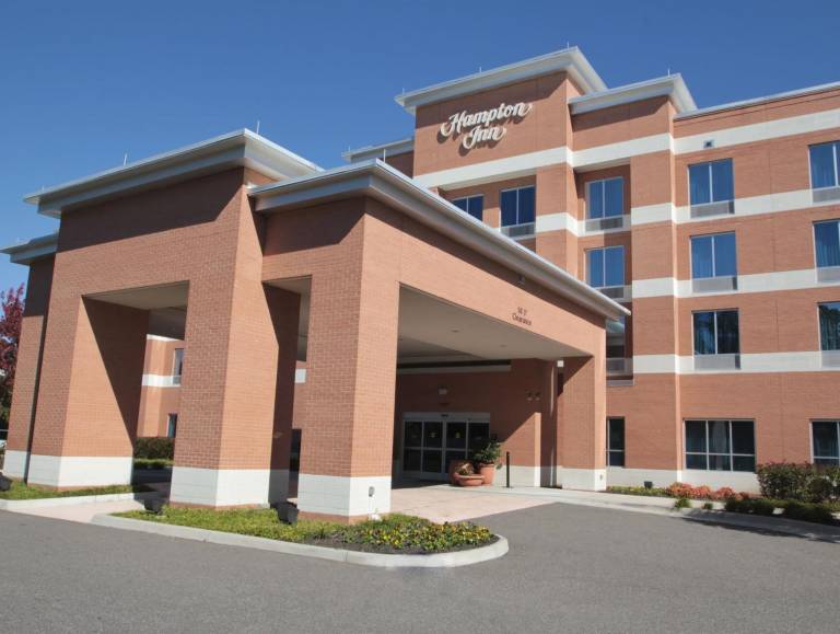 Hampton Inn Hampton-Newport News in Hampton, VA