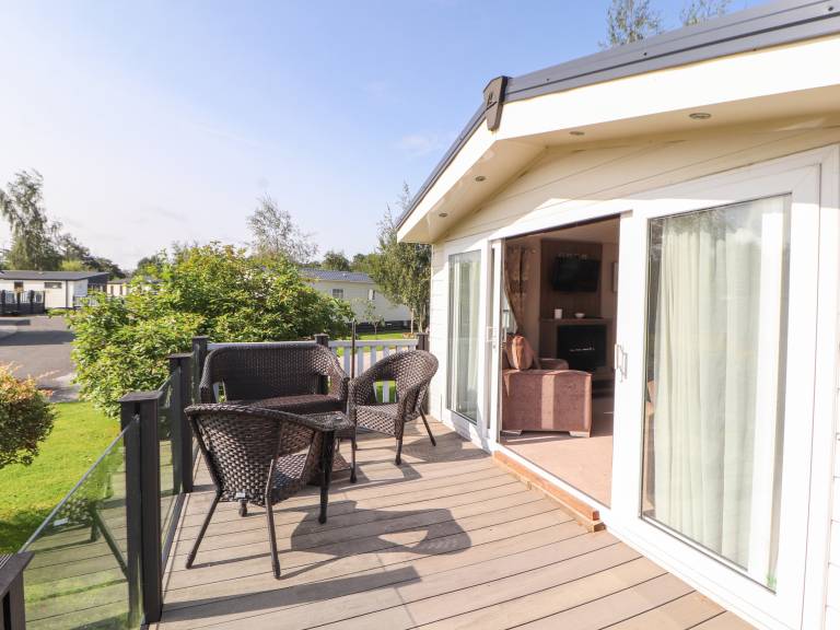 Family-oriented cottage with garden | Pets allowed — photo 3