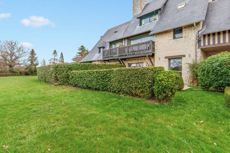 Holiday apartment with garden & patio | Perfect for remote work — photo 3