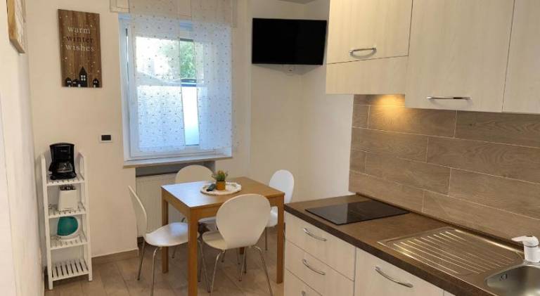 Apartment for 5 persons — photo 2