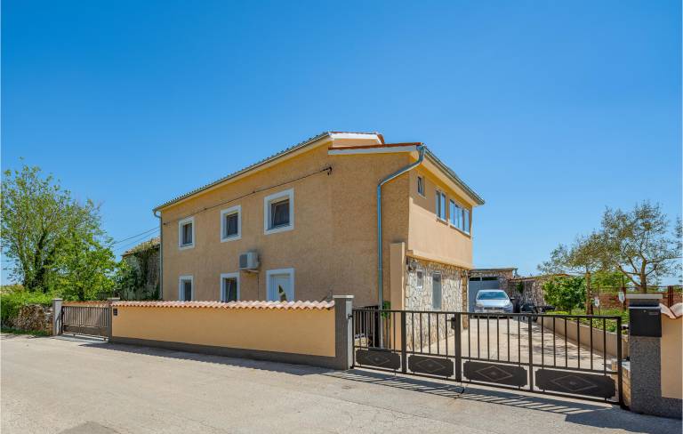 Apartman  Glavani