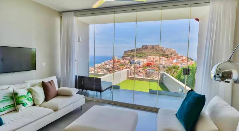 Apartment with garden & patio in Castelsardo