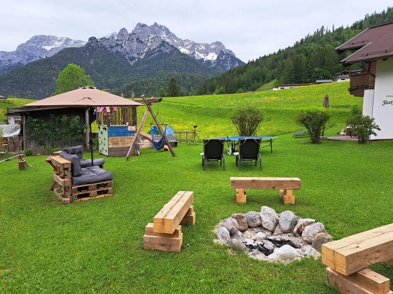 Child-friendly pleasant vacation home with yard & terrace | Ski nearby | Pets allowed — photo 3