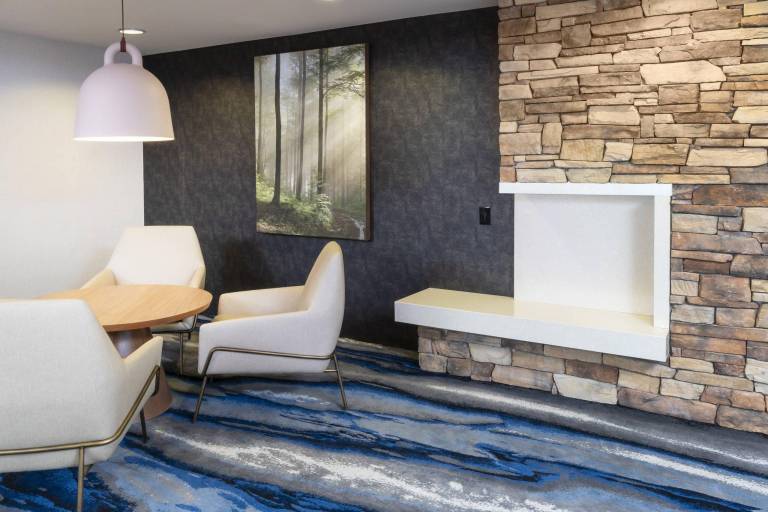 Fairfield by Marriott Inn & Suites Bend Downtown — photo 4