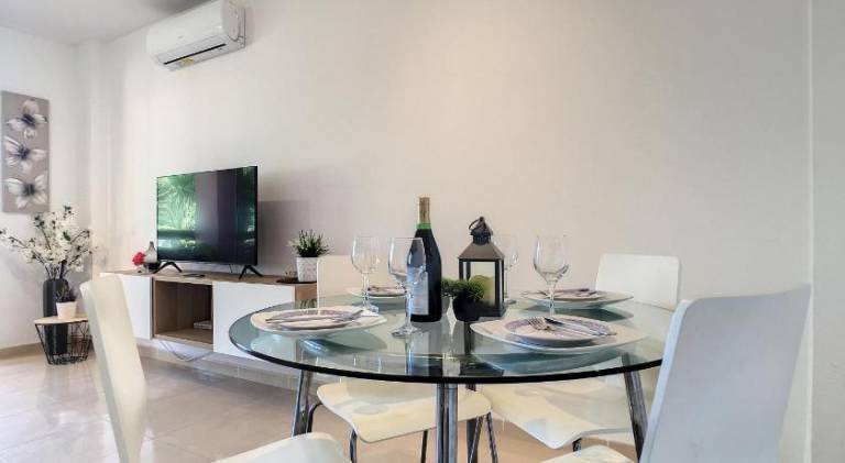 Wonderful apartment with pool | Pets allowed — photo 4