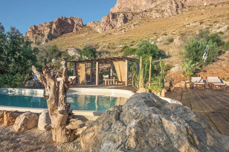 Bed & Breakfast  Terrasini