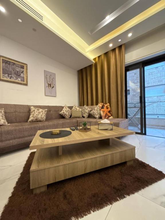 Rental apartment with terrace — photo 2
