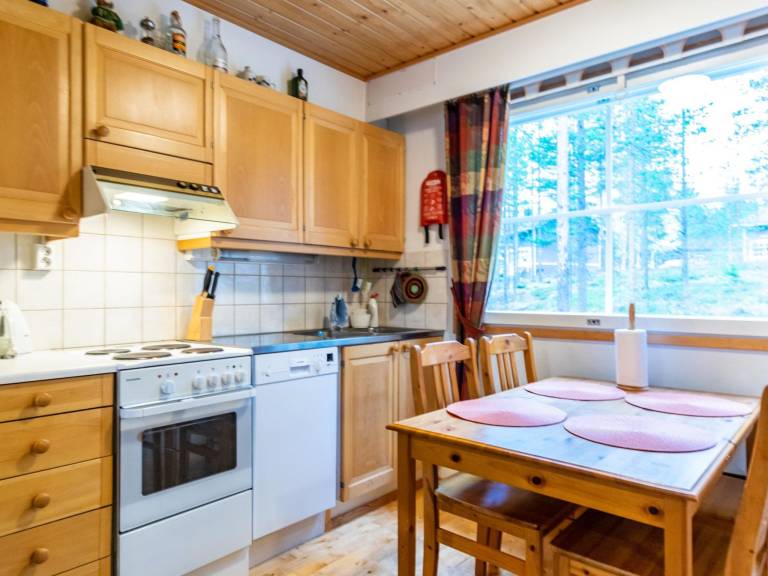 House with terrace & sauna — photo 4