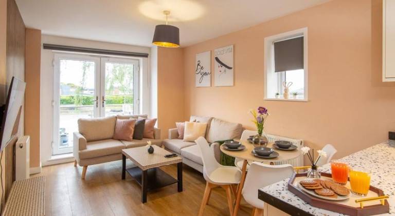 Apartment with 2 rooms for 5 persons — photo 3