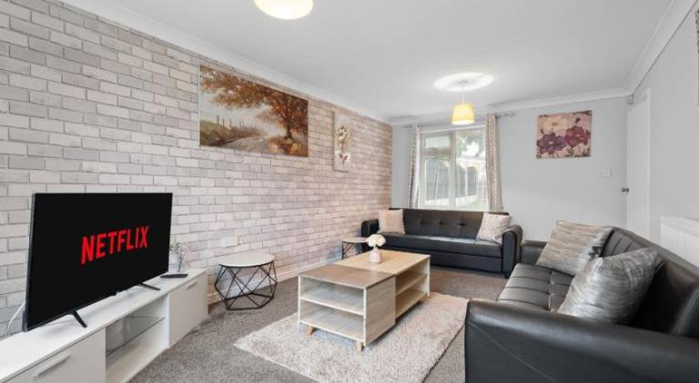 Rental apartment with 3 rooms for 6 persons in Birmingham