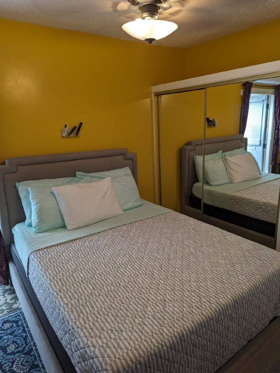 Apartment  Tamarac
