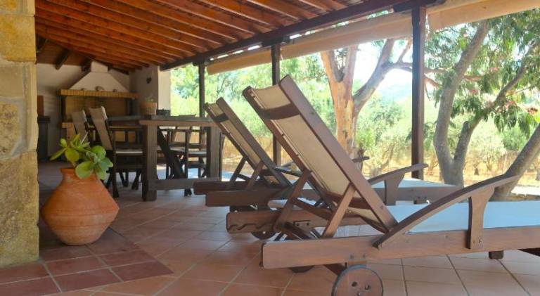 House with patio, yard & grill — photo 5