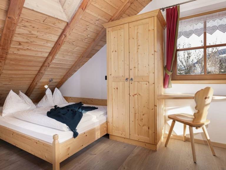 Ferienwohnung mit Hund in Oberolang, Olang für max. 2 Personen Ferienwohnung mit Hund in Oberolang, Olang für max. 2 Personen