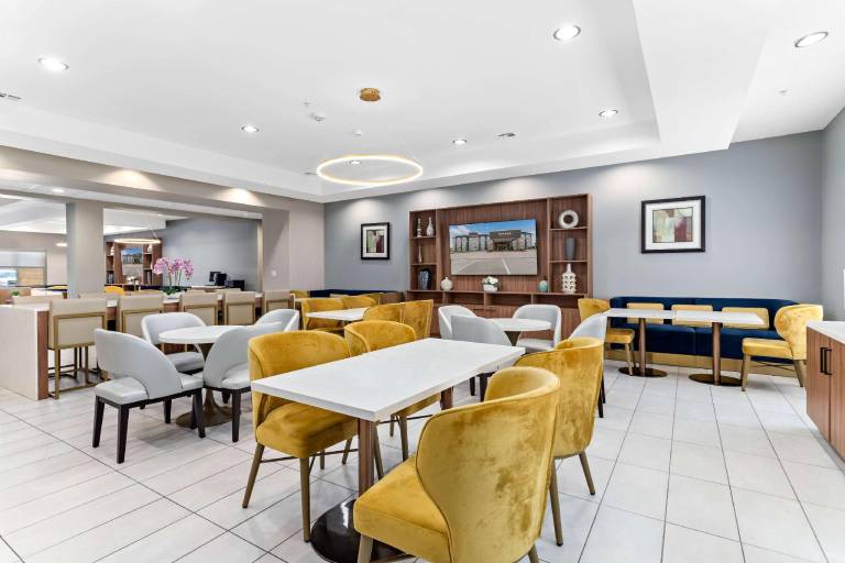 Hawthorn Extended Stay by Wyndham Port Arthur — photo 5
