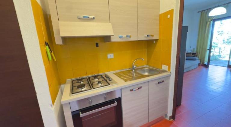Apartment with 2 rooms for 6 persons — photo 4