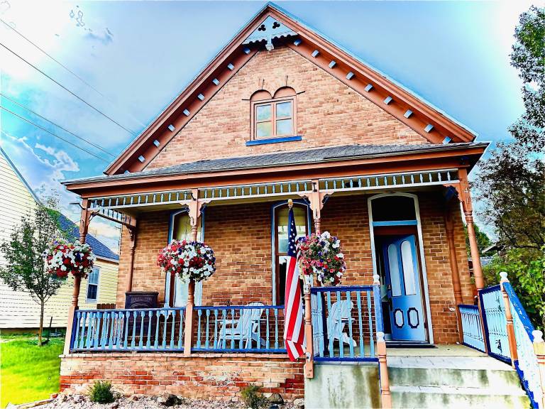 House Custer