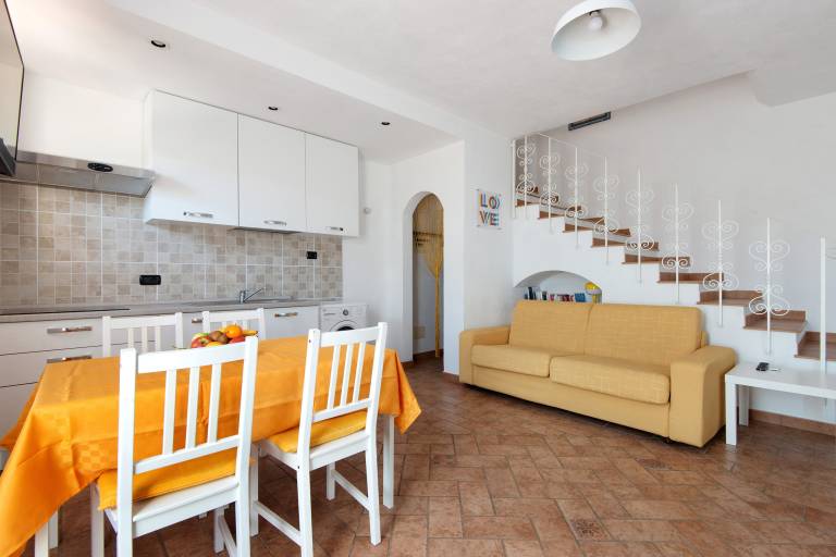 Holiday Home 'L'Appartamentino Di Giulia' / La Pila-Marina di Campo / Wi-Fi and Air Conditioning — photo 4