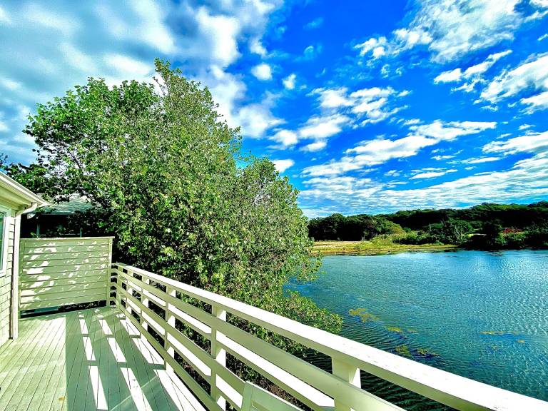 House Woods Hole