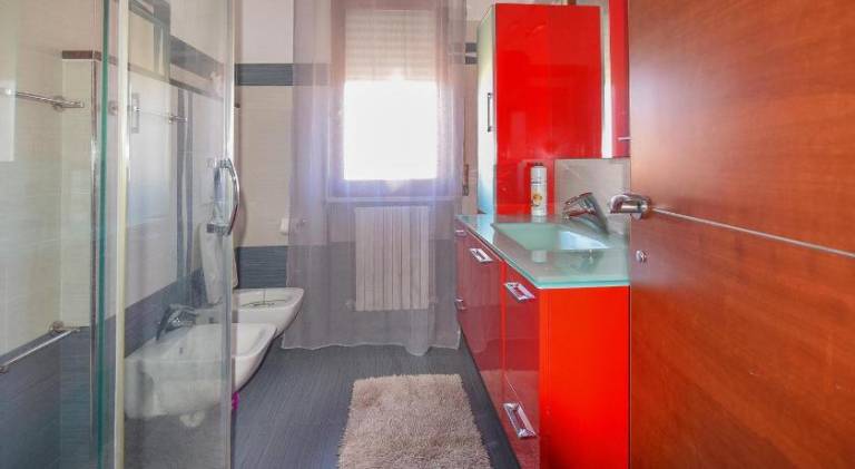 Holiday apartment with yard & patio | Pet-friendly — photo 2