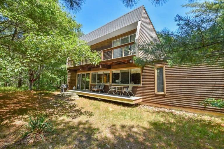 House  Truro