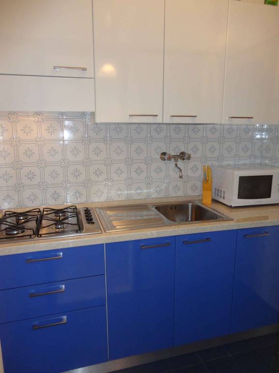 Apartment with terrace & yard — photo 4