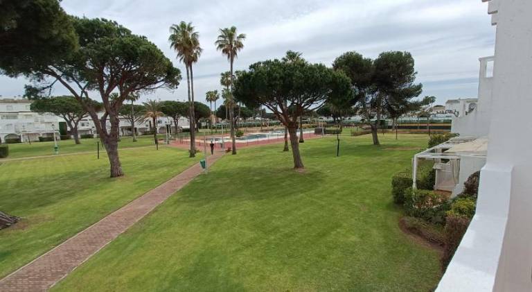 Wonderful rental apartment with pool | Close to the beach | Dogs allowed — photo 4