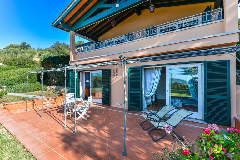 Fully equipped charming villa with fast internet, patio & private pool | Sea view | Close to the beach | Perfect for remote work | Pets allowed — photo 5