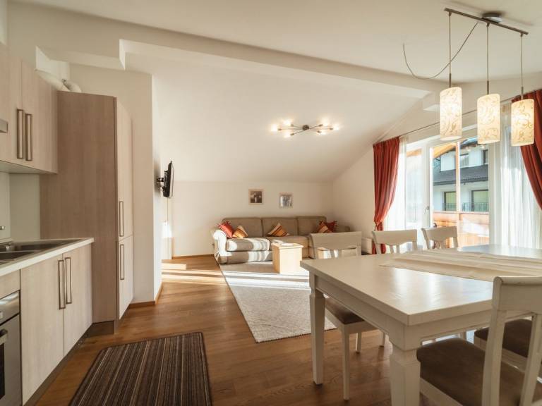 Ferienwohnung in Olang für max. 4 Personen Ferienwohnung in Olang für max. 4 Personen