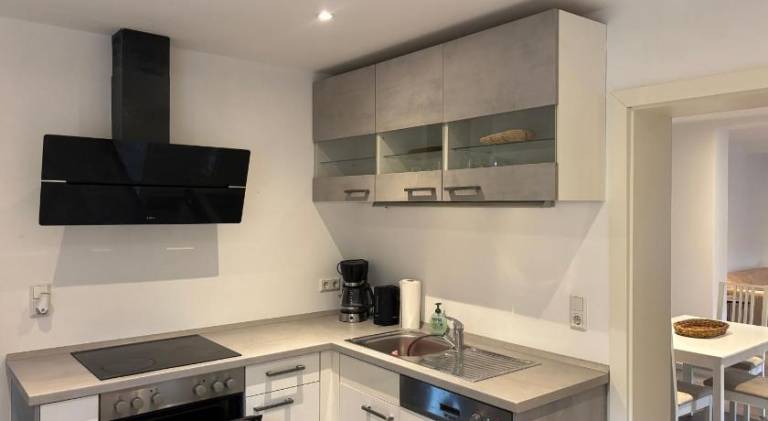 Rental apartment with 1 room for 5 persons — photo 3