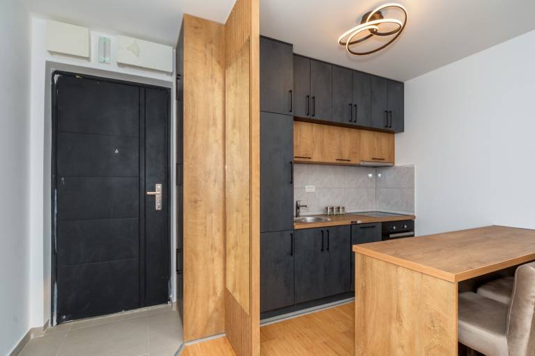 Apartma Bar