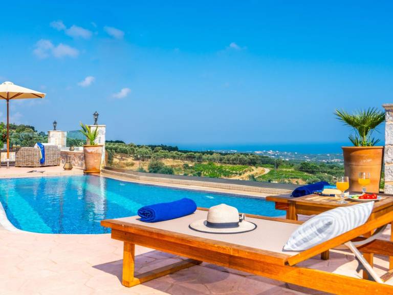 Fully equipped wonderful vacation home with private pool & barbeque | Pets allowed — photo 2