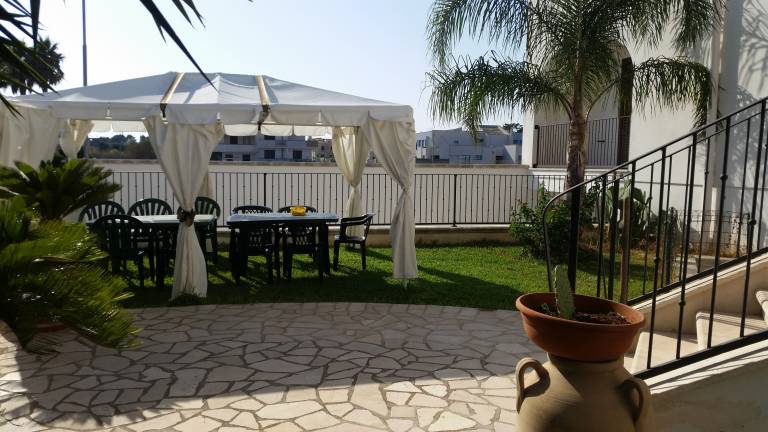 Villa with yard & barbecue in Santa Cesarea Terme