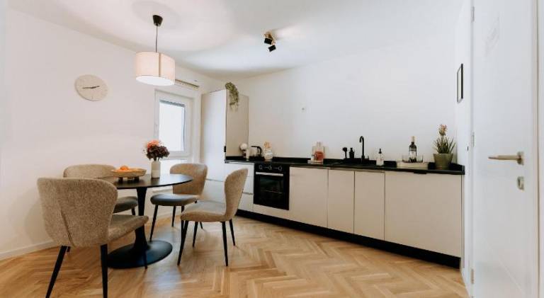 Rental apartment with 2 rooms for 4 persons — photo 4
