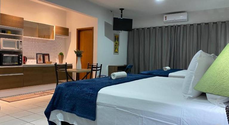 B & A Suites Inn Hotel - Quarto Luxo Safira — photo 2