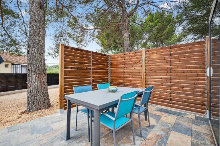 Studio "Cabanon Des Amandiers" with Private Terrace, Wi-Fi, and Air Conditioning — photo 4