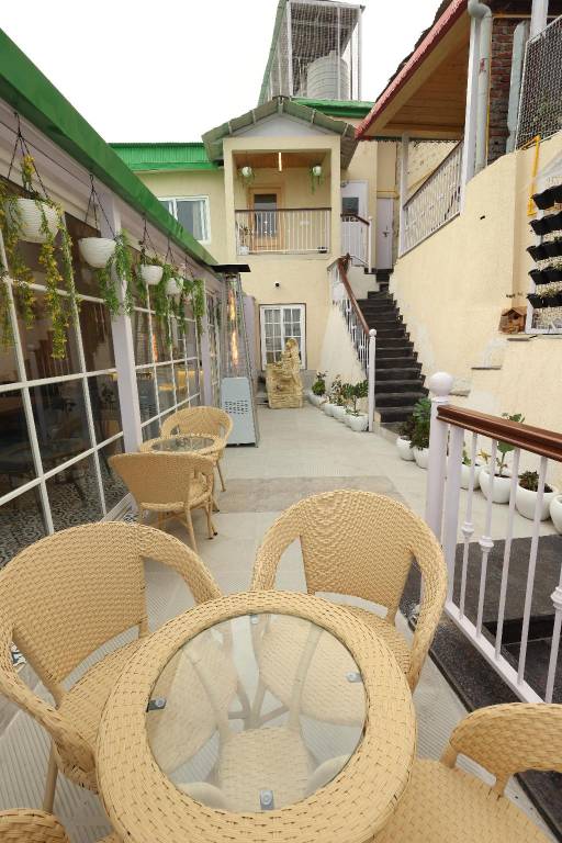 Bummy's by Vyaana Retreats - Mall Road in Mussoorie