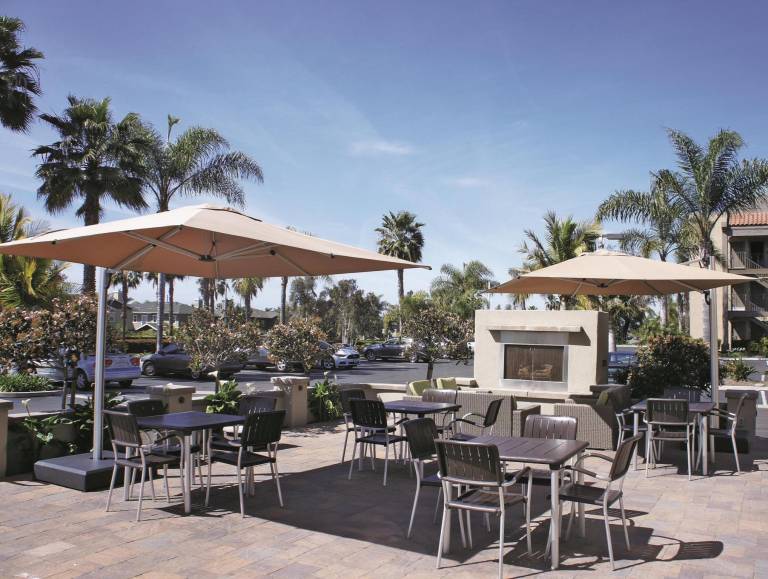 La Quinta Inn & Suites by Wyndham Carlsbad - Legoland Area — photo 5