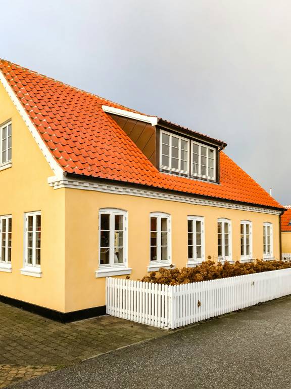 Children-friendly pleasant vacation home with yard & patio | Close to the beach | Pets are welcome — photo 4