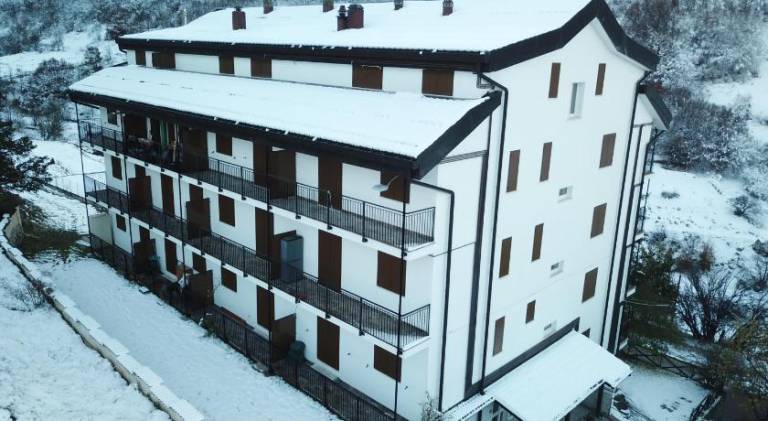 Holiday apartment with 2 rooms for 5 persons in Lucoli