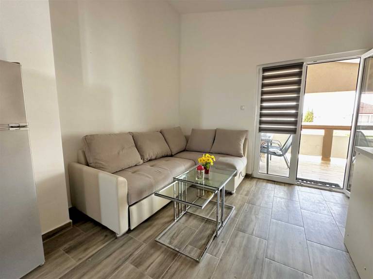 Family-friendly wonderful rental apartment with grill, yard & patio | Pets allowed — photo 2