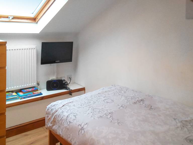Children-friendly lovely cottage with BBQ, terrace & hot tub | Pets are welcome — photo 4