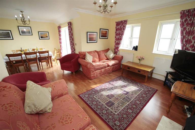 Fully equipped lovely cottage with yard | Beach nearby | Dogs allowed — photo 3