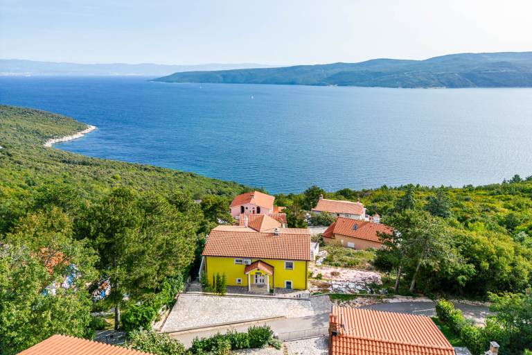 Seaview House Helena Apartment 1