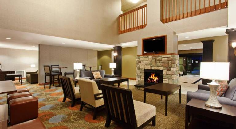 Staybridge Suites Fairfield Napa Valley Area by IHG — photo 2