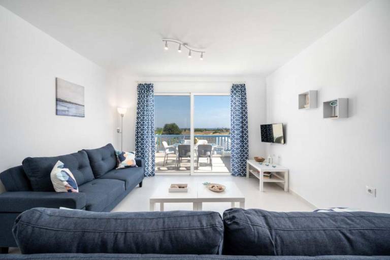 Fully equipped villa with garden, BBQ & patio | Pets allowed — photo 2